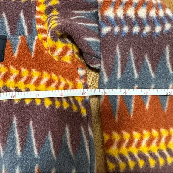 Patagonia Women’s Synchilla - Picture 4 of 5